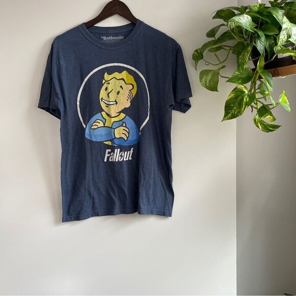 Fall Out graphic‎ tee - Picture 7 of 7